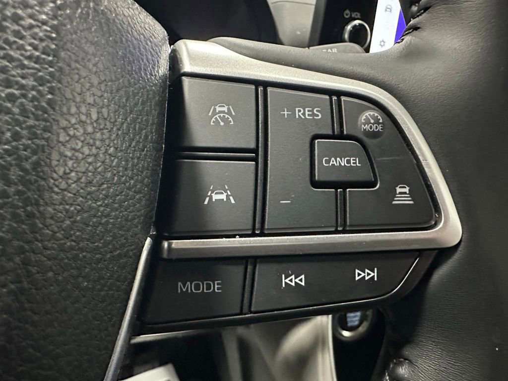 Used 2025 Toyota Grand Highlander AWD image 20