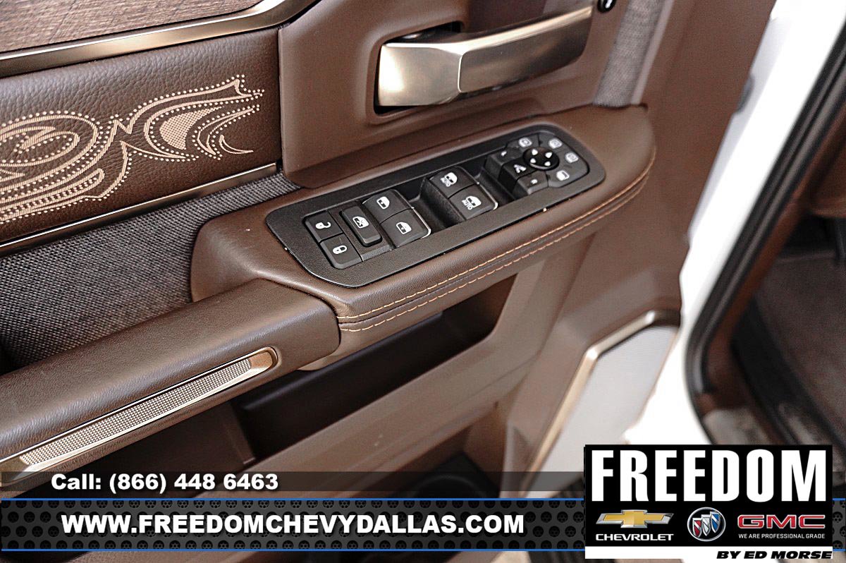Used 2025 RAM 2500 Limited AWD/4WD image 33