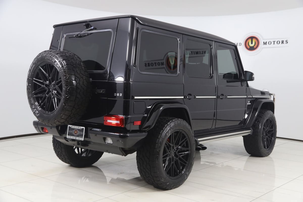 Used 2017 Mercedes-Benz G 63 AMG 4MATIC image 3