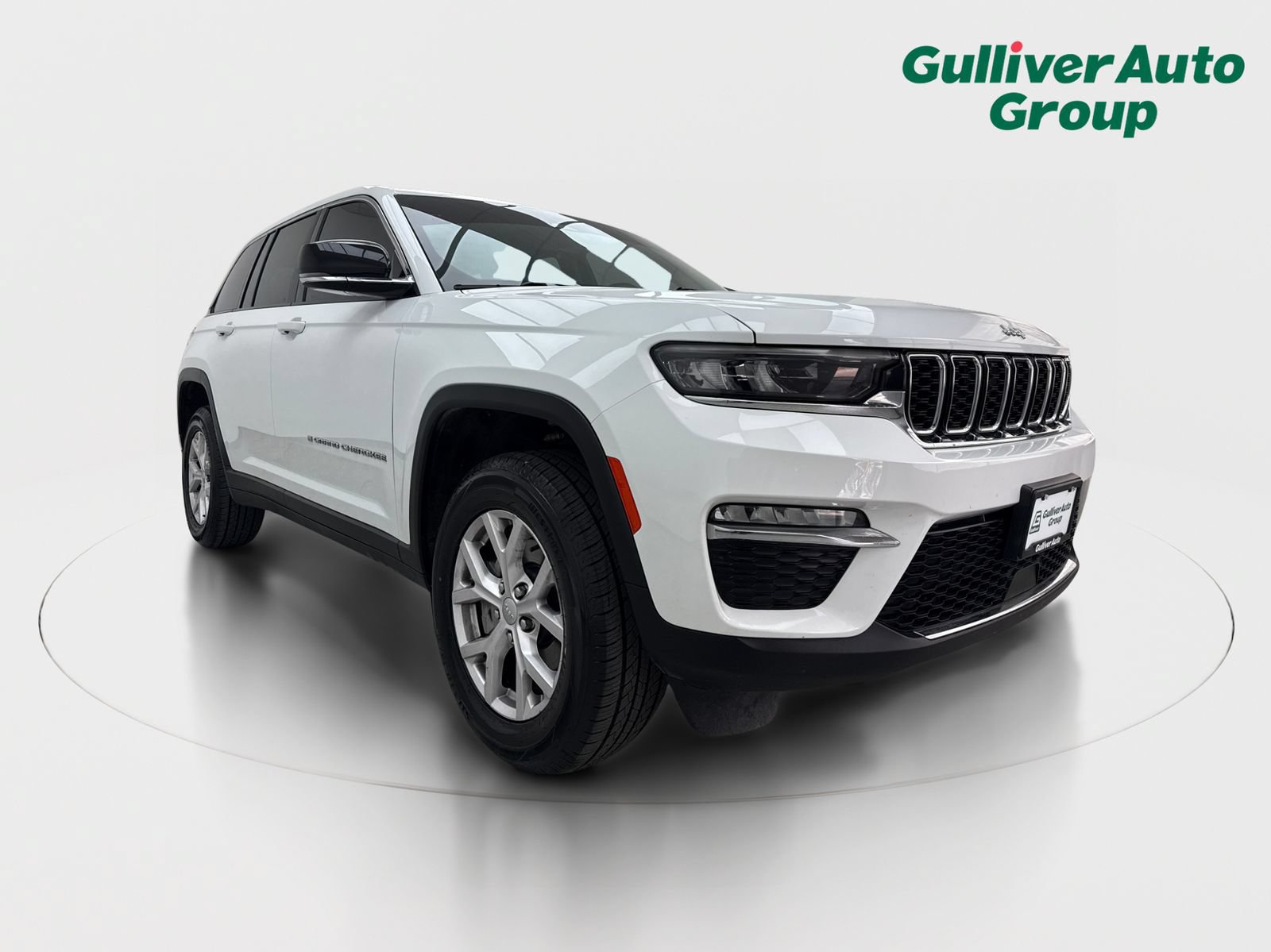 Used 2022 Jeep Grand Cherokee Limited AWD/4WD image 13