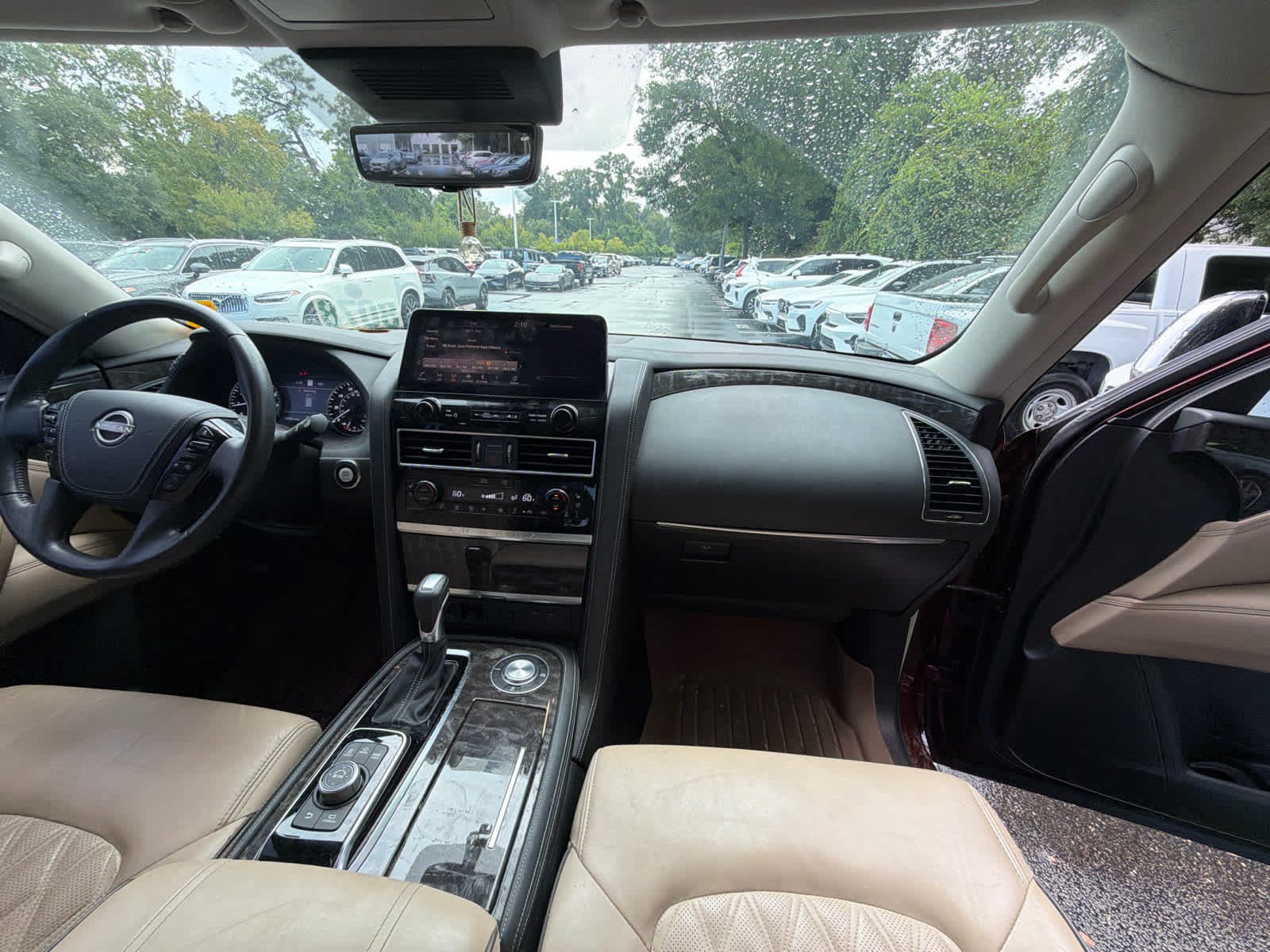 Used 2022 Nissan Armada Platinum w/ Captain's Chairs Package RWD image 57