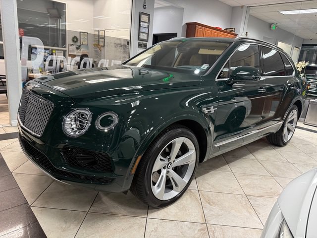 Used 2017 Bentley Bentayga AWD/4WD image 5