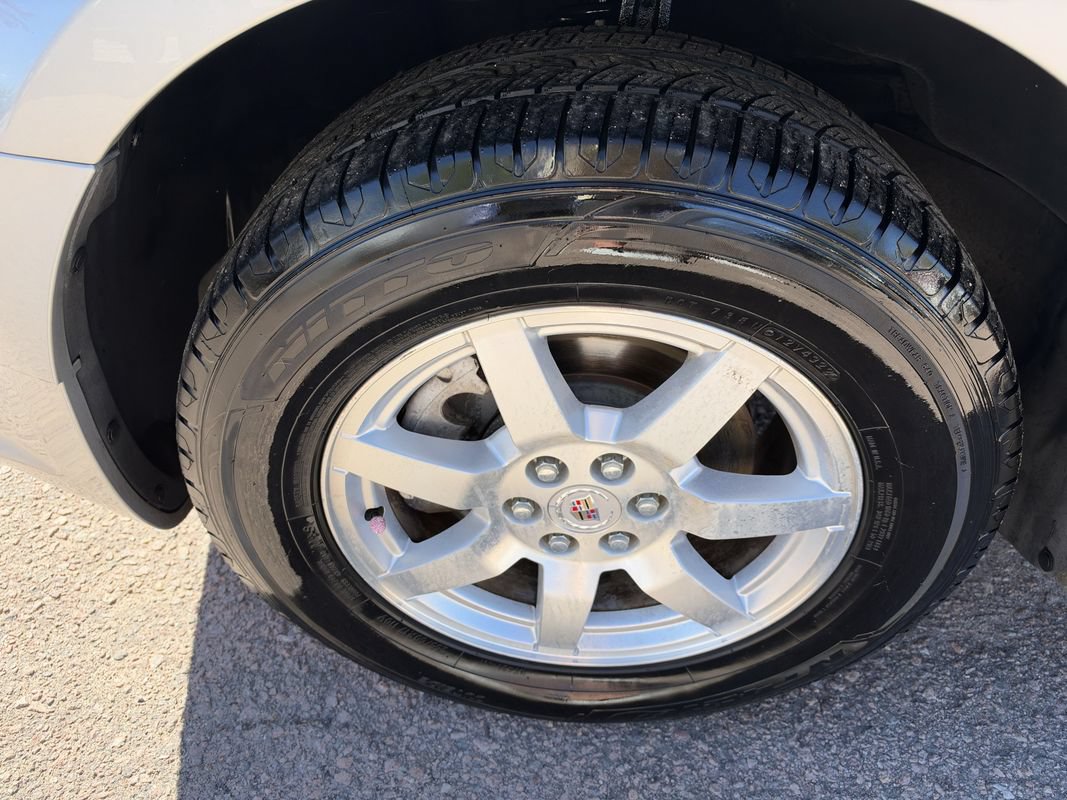 Used 2008 Cadillac SRX RWD image 10