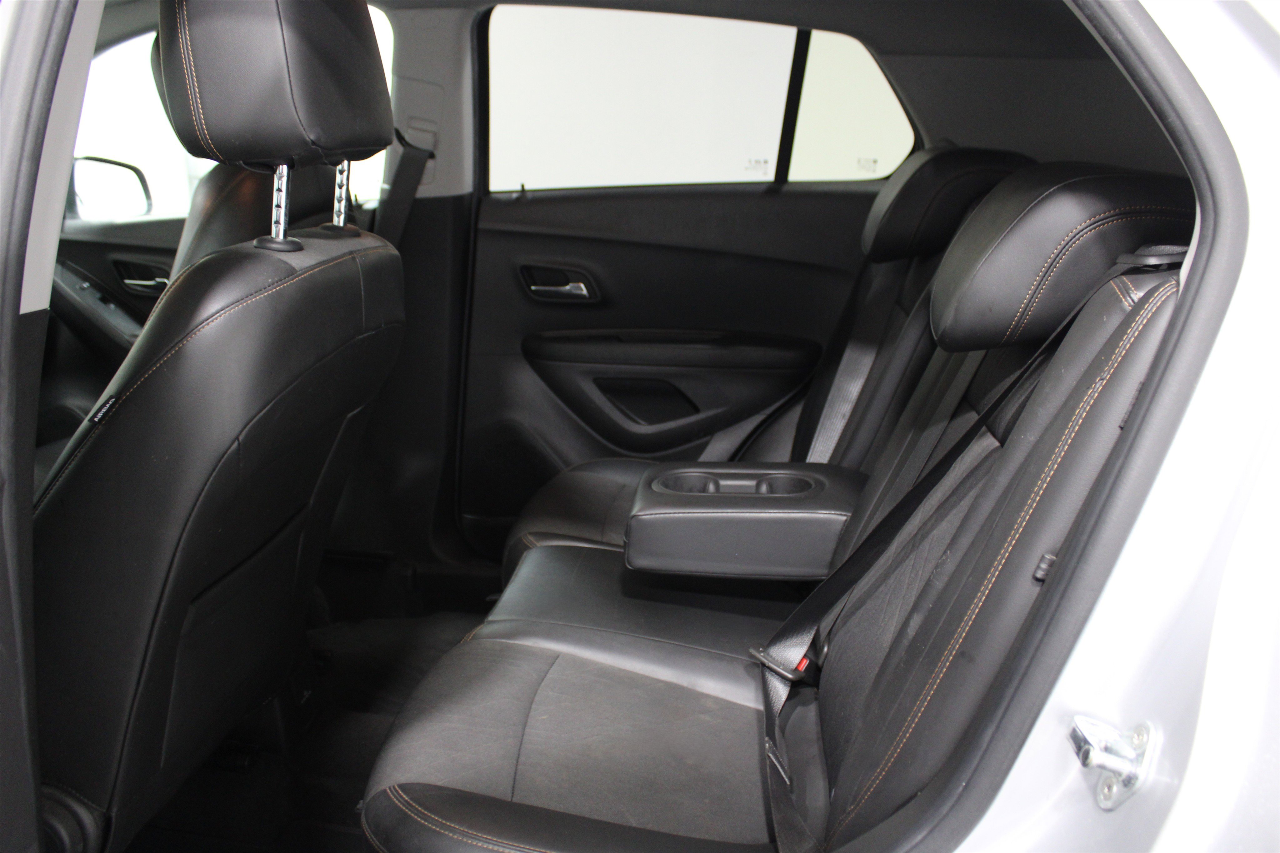 Used 2019 Chevrolet Trax LT w/ LT Convenience Package FWD image 18