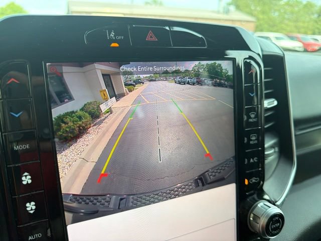 Used 2025 RAM 1500 Big Horn AWD/4WD image 24
