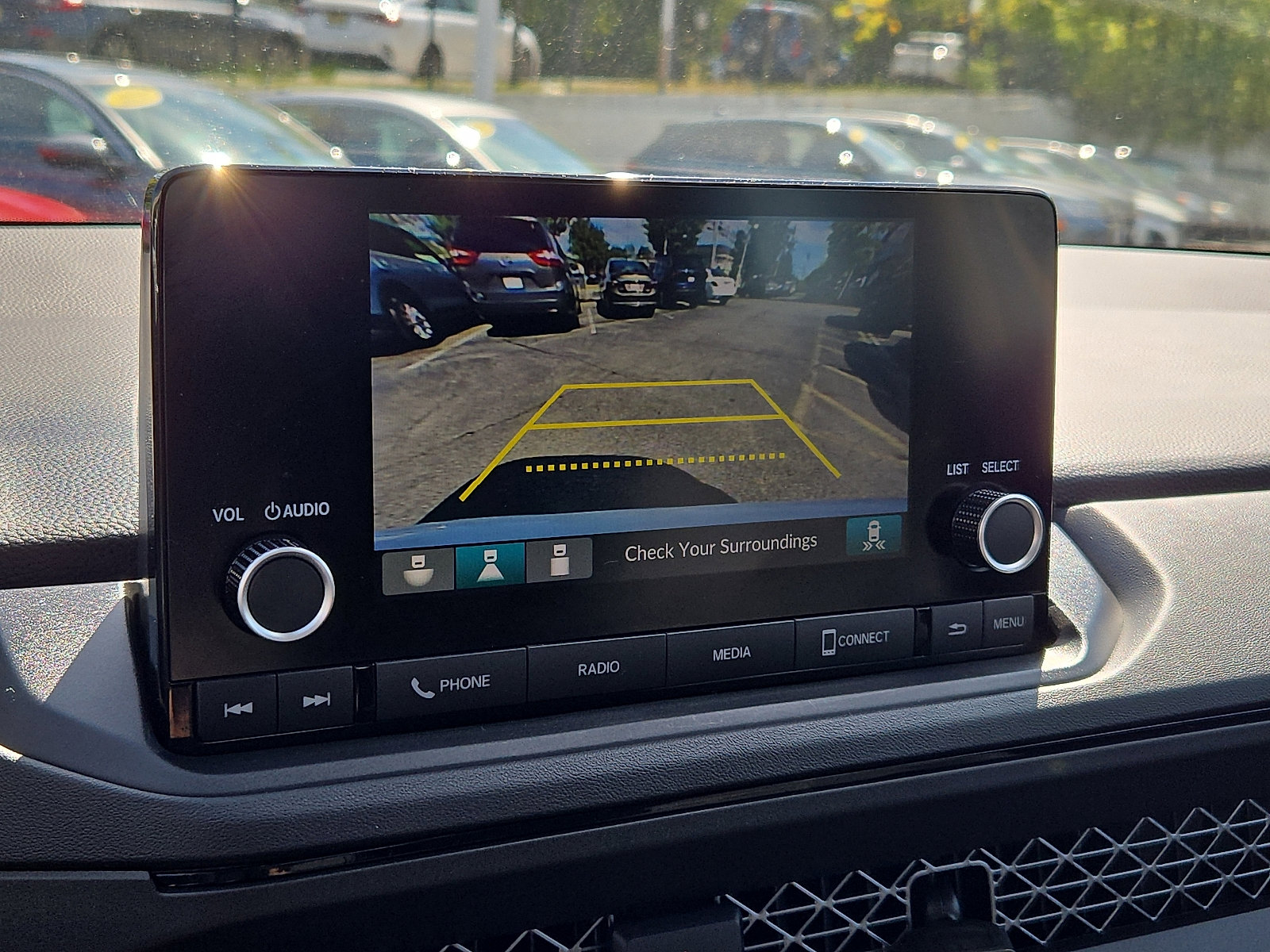 Used 2025 Honda Accord SE image 18