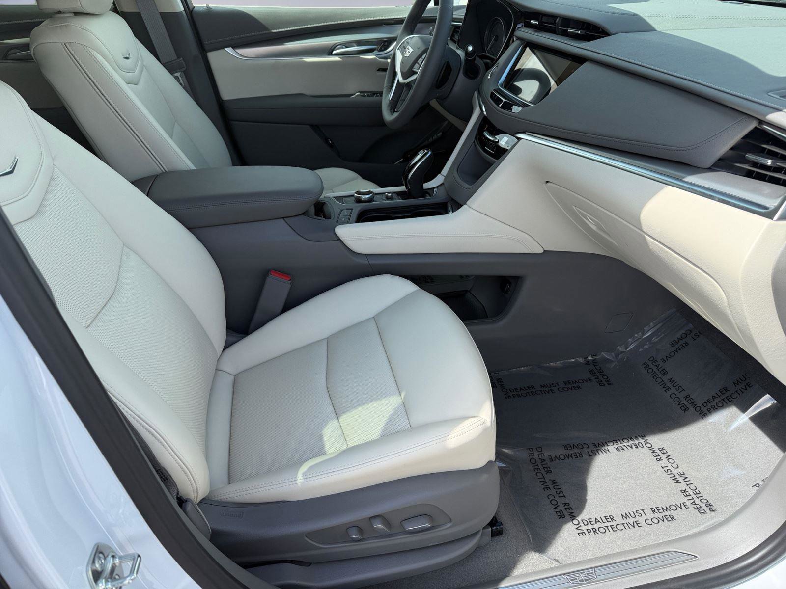 New 2026 Cadillac XT5 Premium Luxury w/ Driver Assist Package image 13