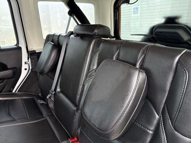 Used 2023 Jeep Wrangler Sahara w/ Cold Weather Group image 25
