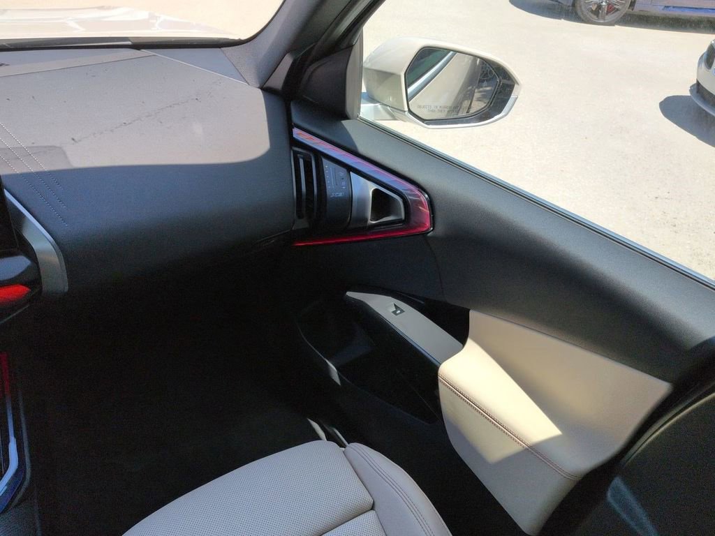 New 2026 BMW X3 xDrive30 w/ Premium Package image 17