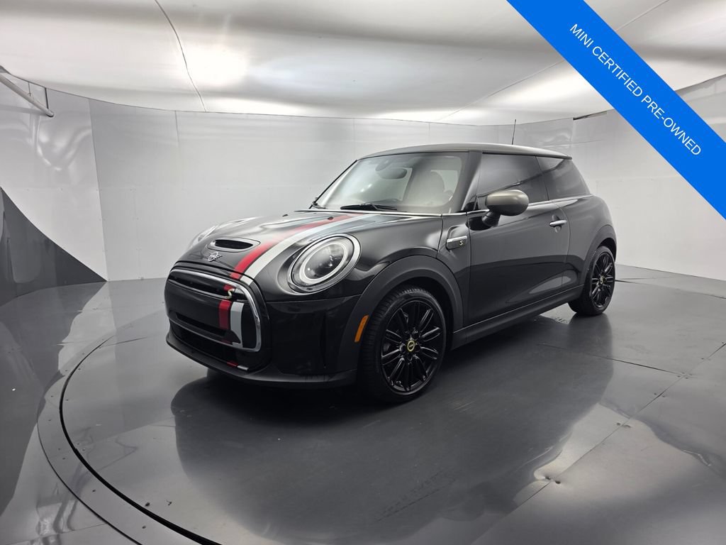 Used 2024 MINI Cooper SE FWD image 8