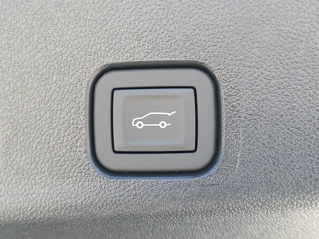 New 2026 Chevrolet Traverse LT image 7