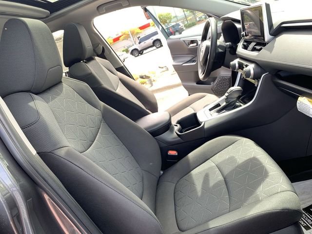Certified 2023 Toyota RAV4 XLE w/ Convenience Package image 14
