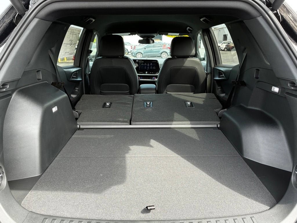 New 2027 Chevrolet Equinox RS w/ Convenience Package III AWD/4WD image 34