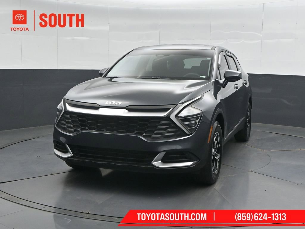 Used 2024 Kia Sportage LX image 6