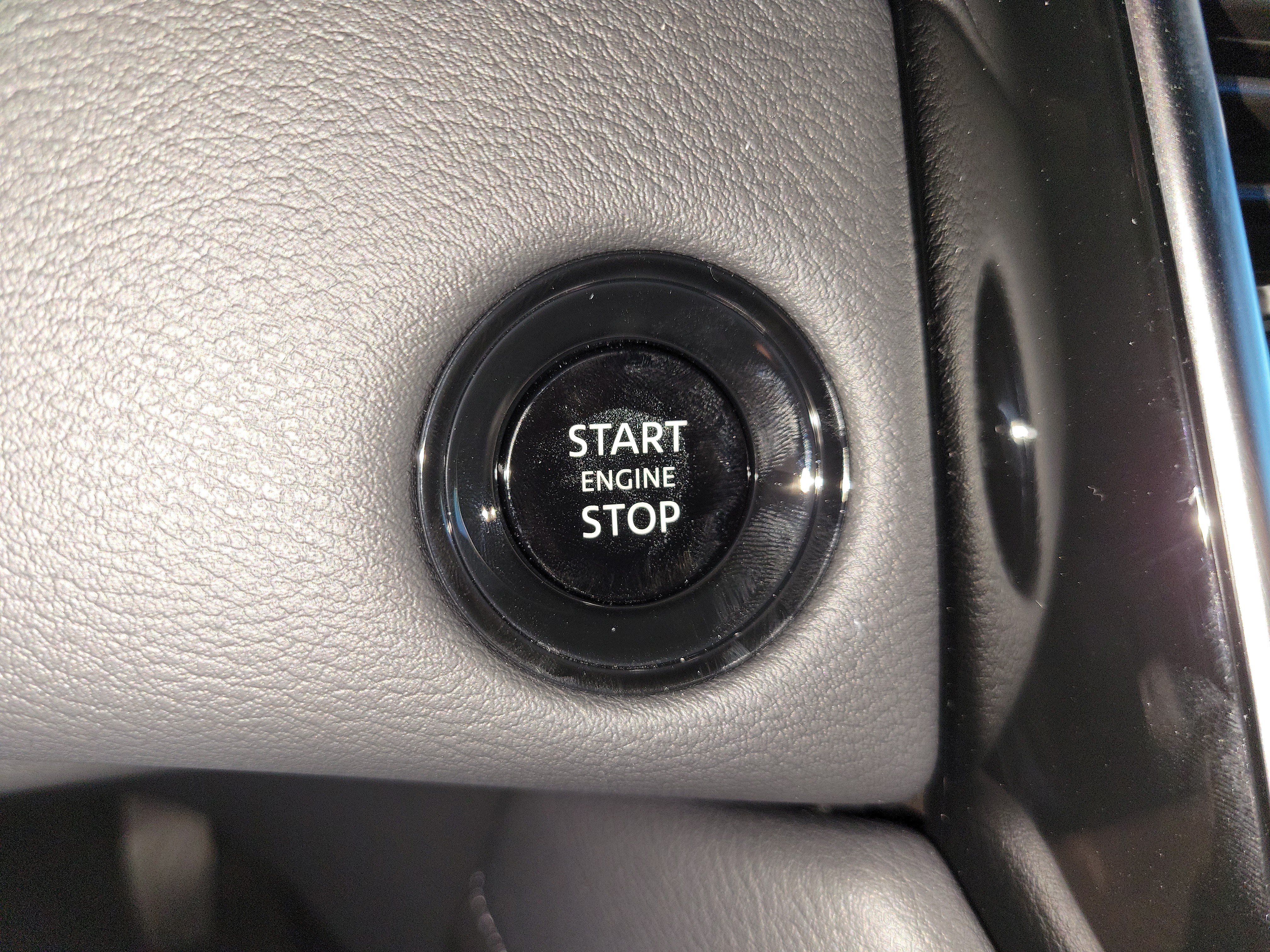New 2026 Nissan Armada SL w/ Captain's Chari Seat Package RWD image 19