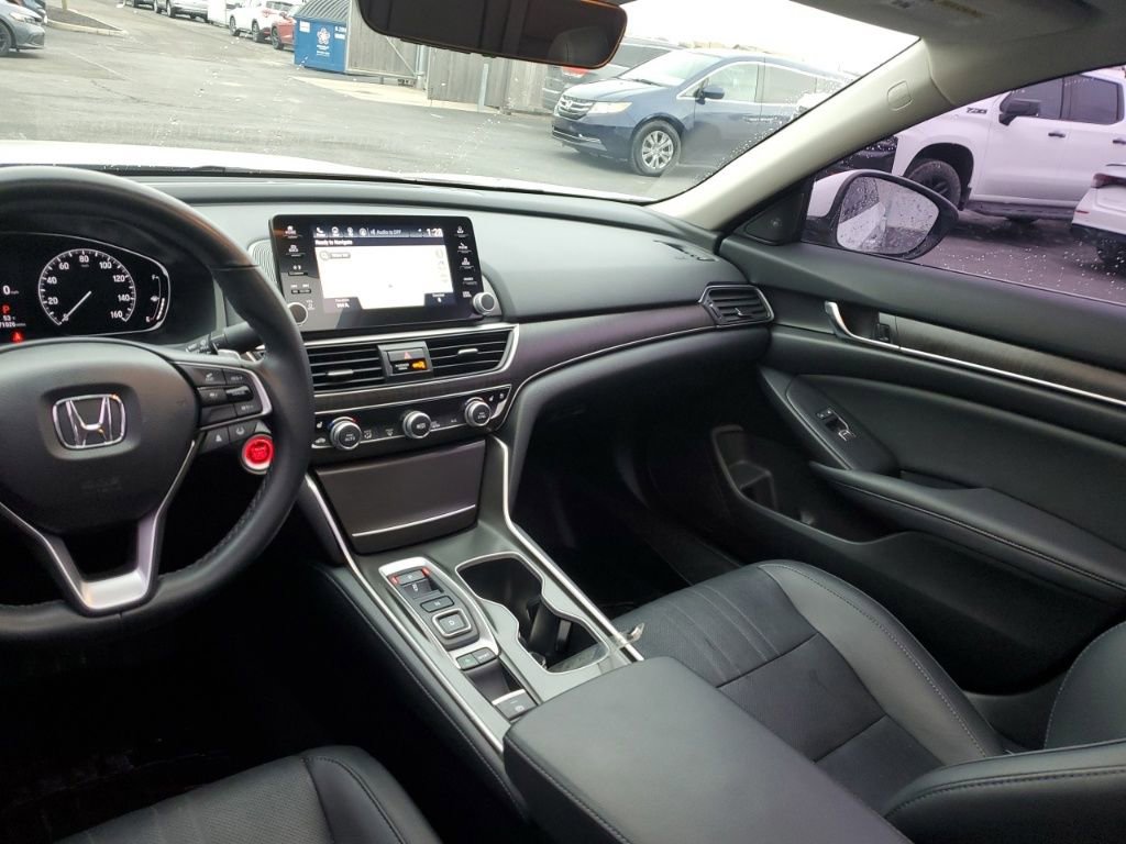 Used 2021 Honda Accord Touring image 27