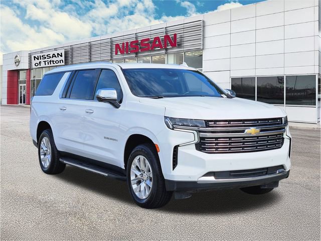 Used 2023 Chevrolet Suburban Premier image 1