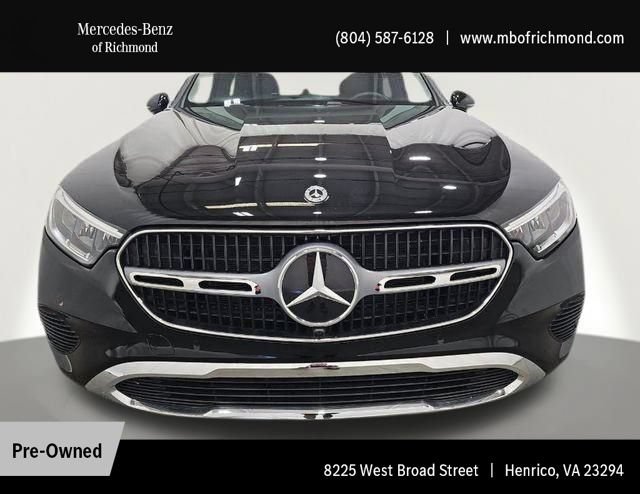 Used 2025 Mercedes-Benz GLC 350e 4MATIC image 2