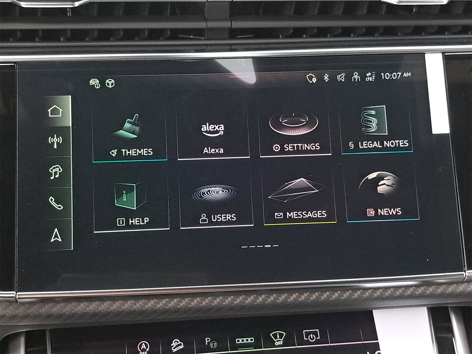 New 2025 Audi RS Q8 performance image 25