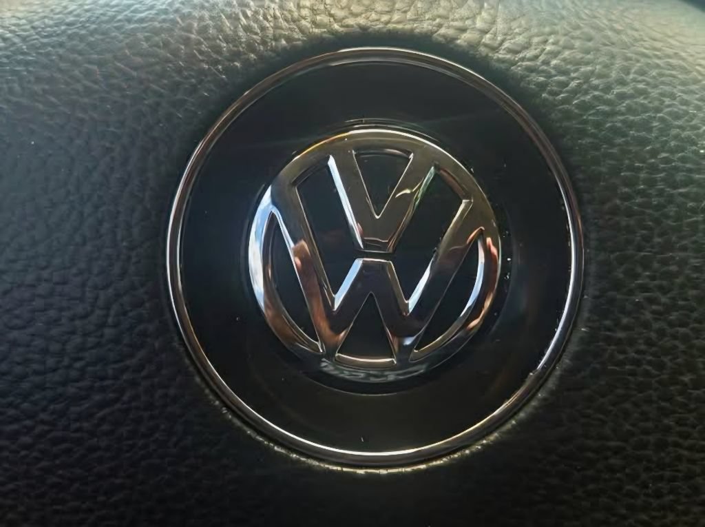 Used 2015 Volkswagen Jetta TDI SEL FWD image 18