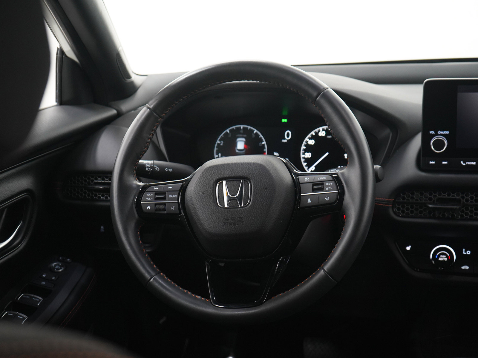 Used 2024 Honda HR-V Sport image 14