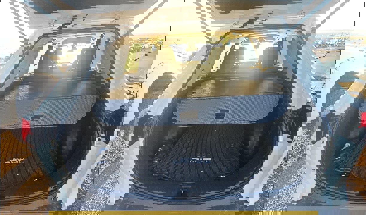 Used 2022 Toyota Corolla Cross LE image 11