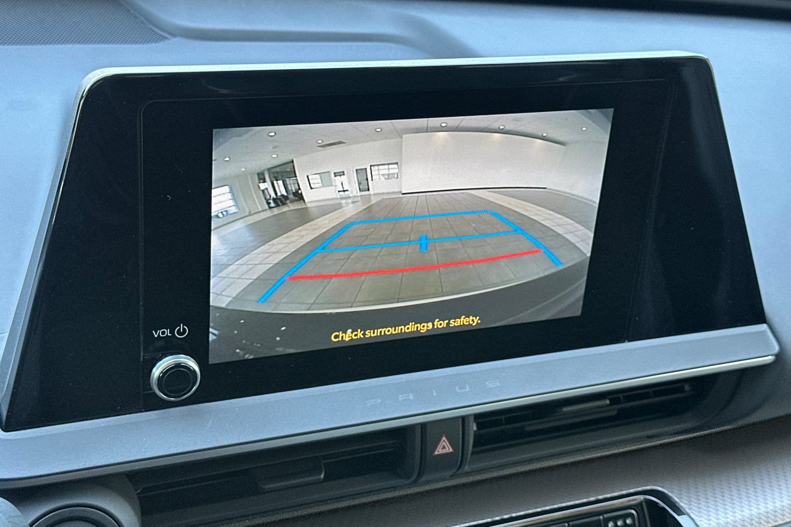 Certified 2023 Toyota Prius XLE FWD image 19