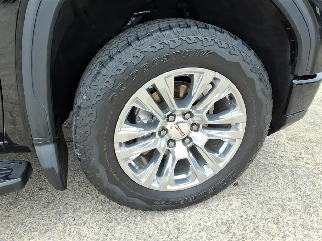 Used 2024 GMC Sierra 1500 Denali AWD/4WD image 9