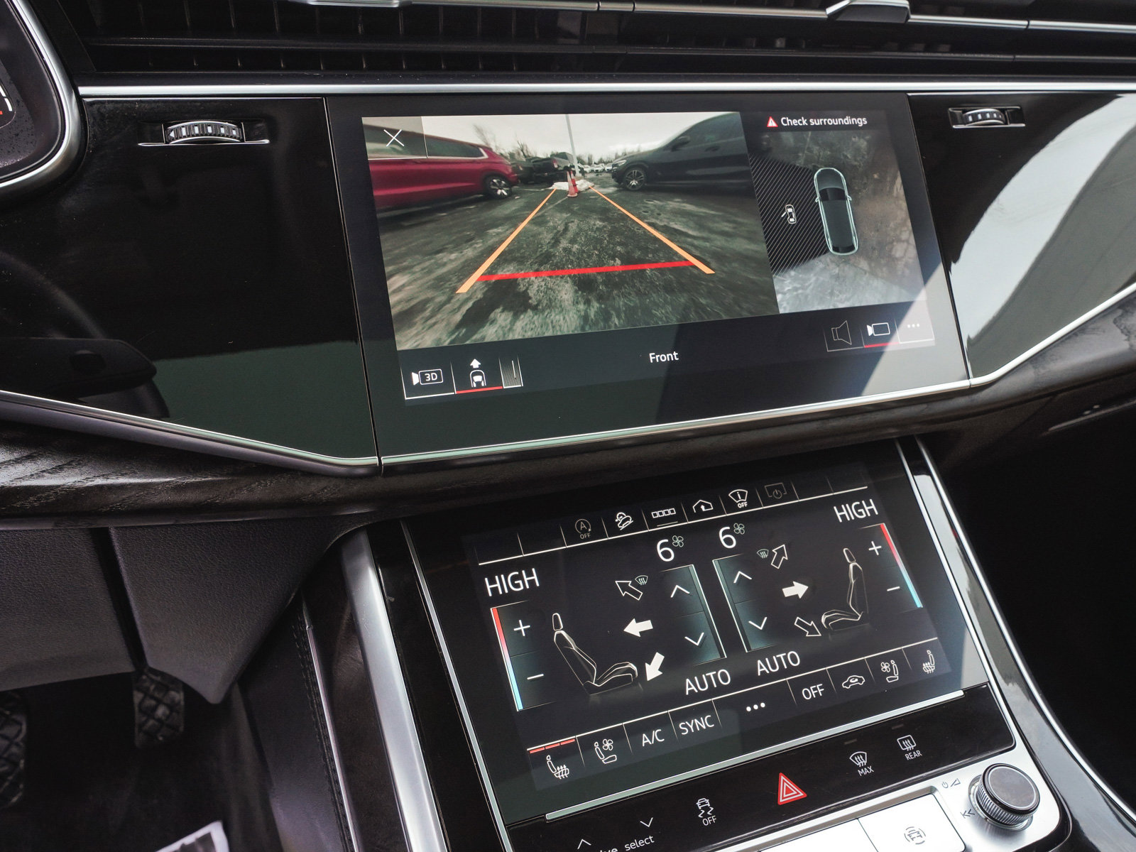 Used 2022 Audi Q8 Prestige w/ Prestige Package image 26