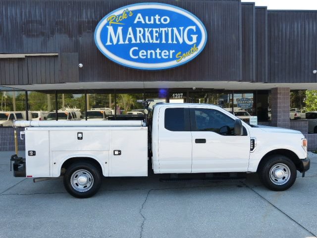 Used 2021 Ford F250 XL w/ Power Equipment Group RWD image 4