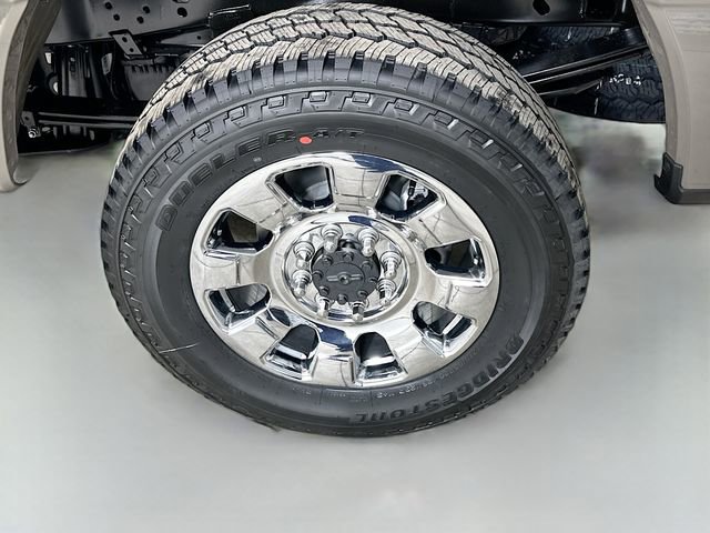 New 2026 Ford F250 Lariat w/ Lariat Premium Package image 32