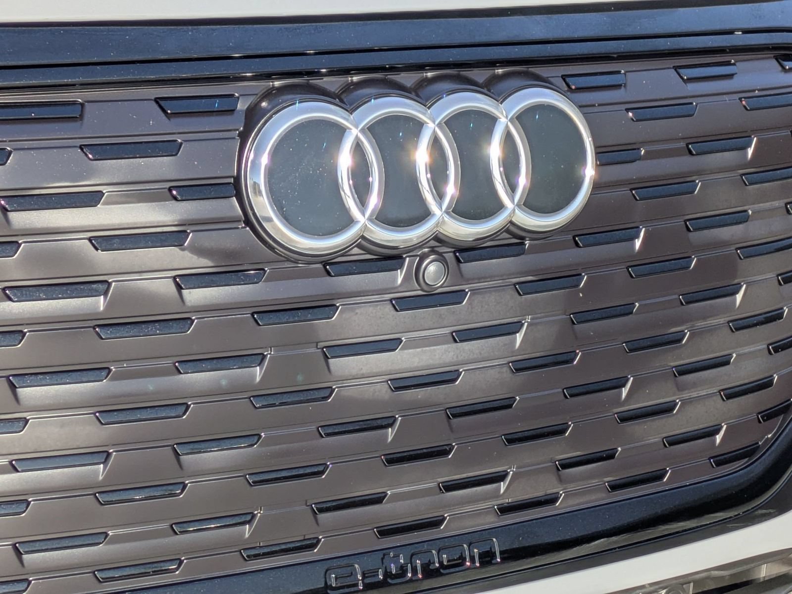 Used 2023 Audi Q4 e-tron Premium Plus w/ Premium Plus AWD/4WD image 26