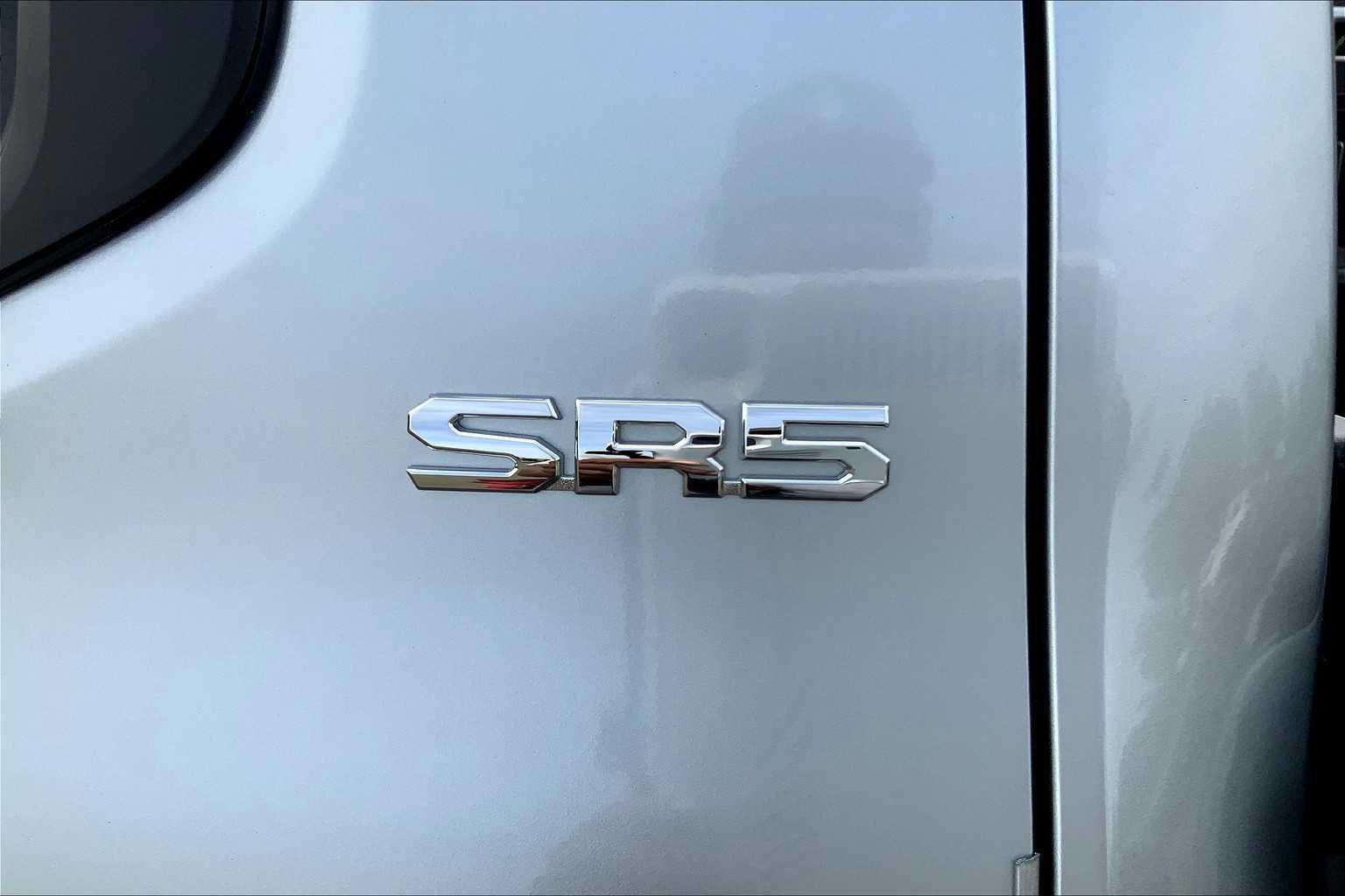 New 2025 Toyota Tacoma SR5 image 15