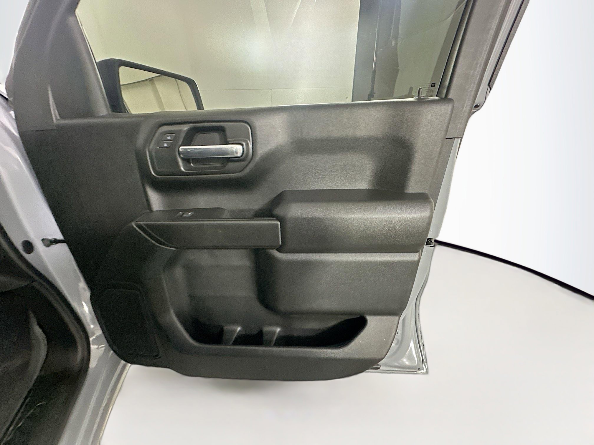 Used 2024 Chevrolet Silverado 1500 Custom w/ LPO, Dark Essentials Package image 30