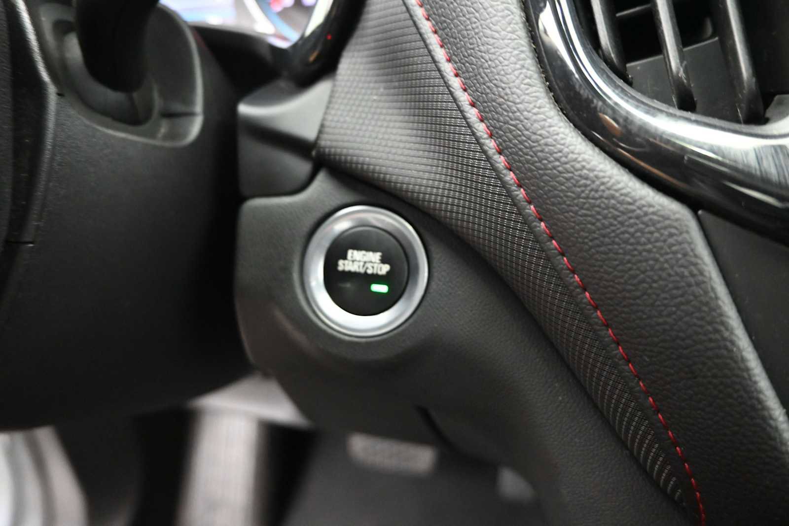 Used 2022 Chevrolet Equinox RS AWD/4WD image 12