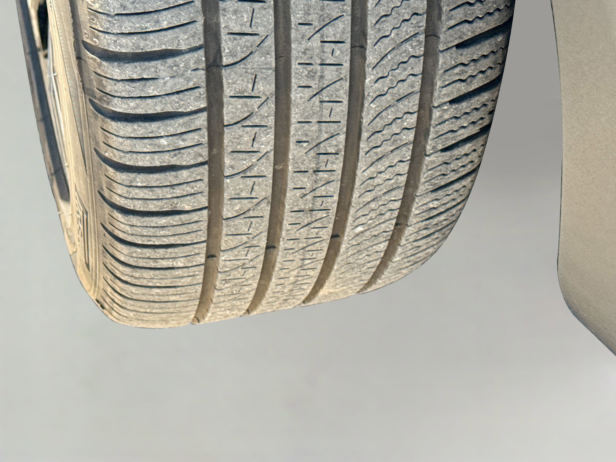 Used 2025 Volvo XC40 B5 Ultra image 43