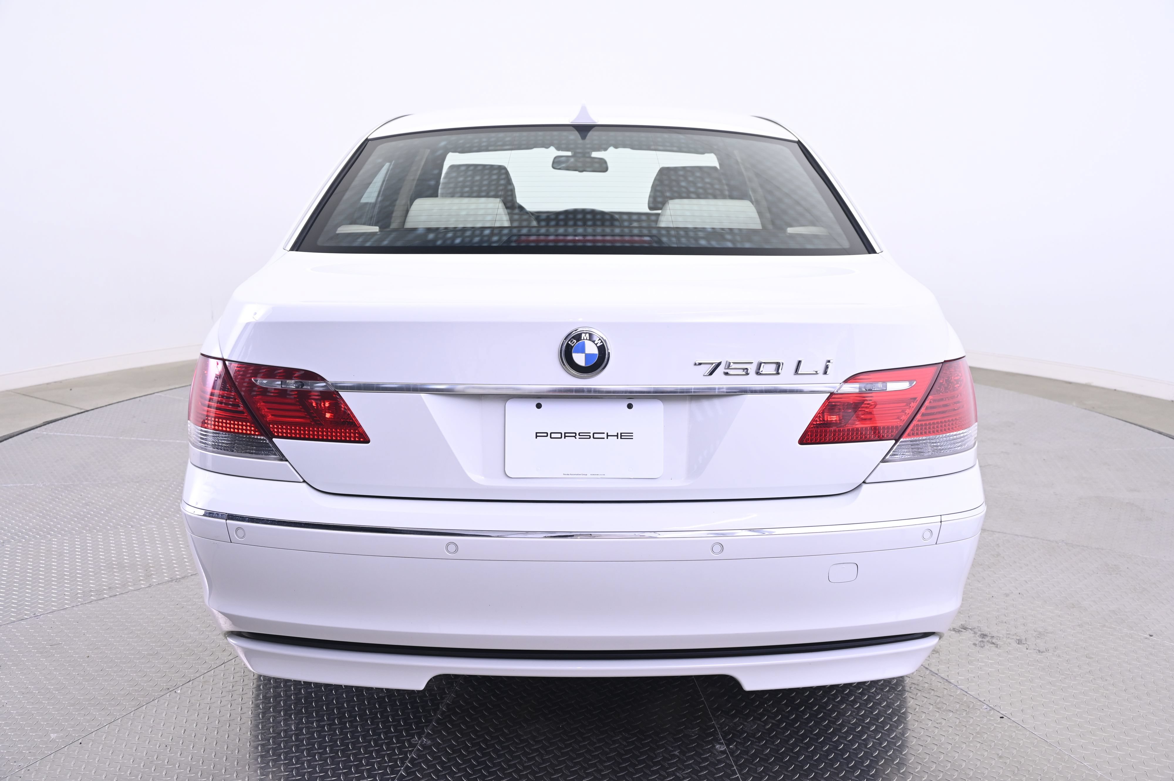 Used 2007 BMW 750Li RWD image 6