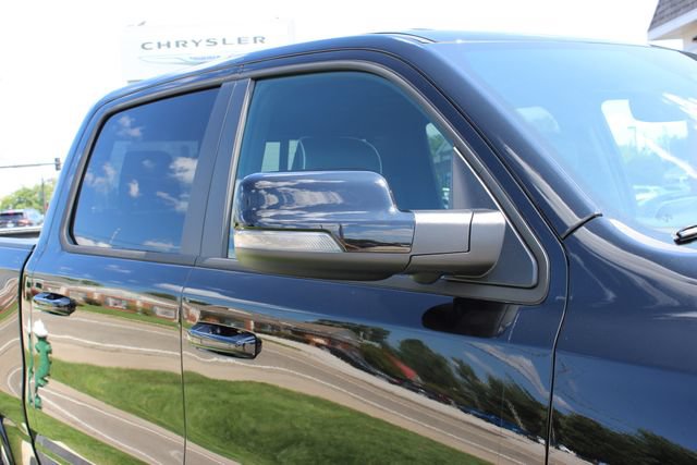 New 2027 RAM 1500 Laramie AWD/4WD image 2