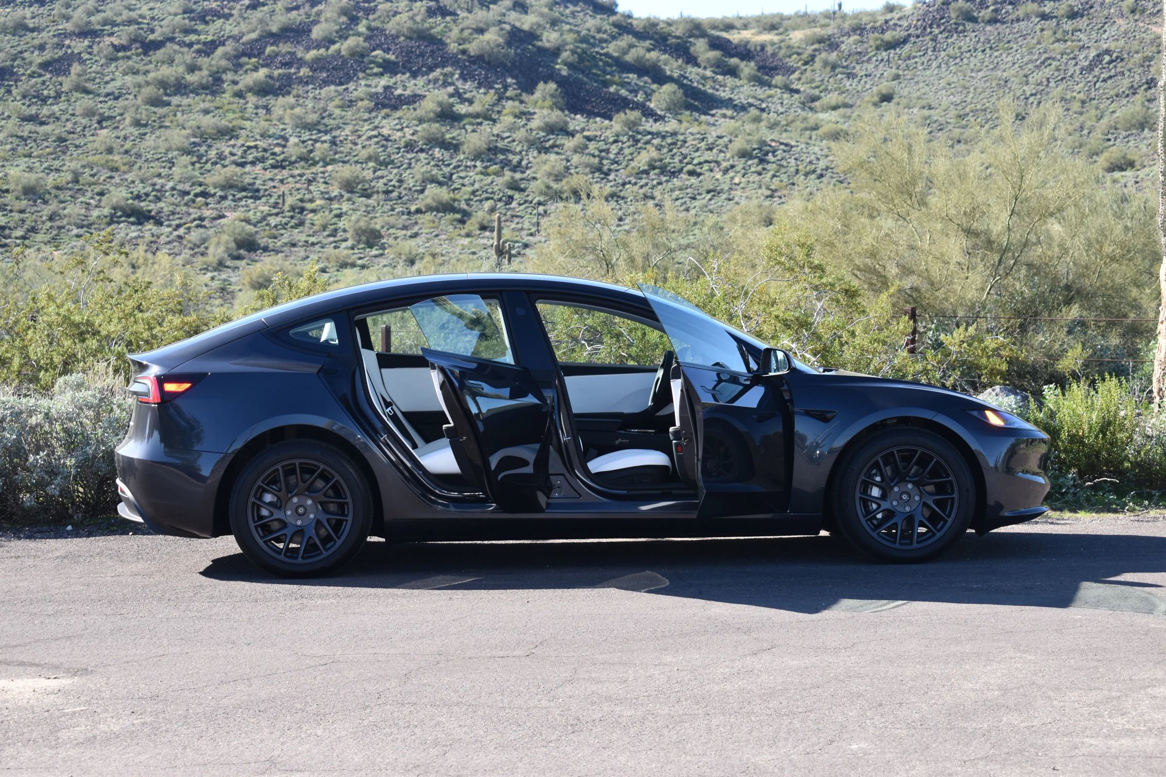 Used 2025 Tesla Model 3 Long Range image 7