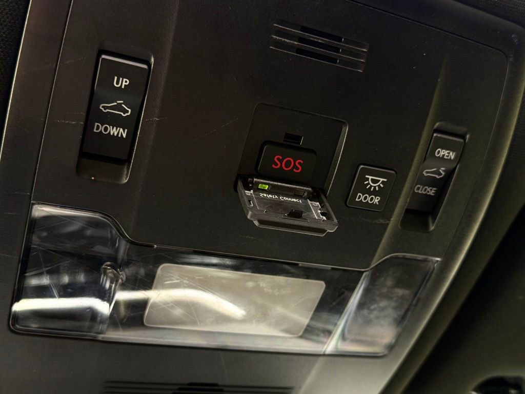 Used 2019 Lexus UX 200 w/ Premium Package FWD image 30