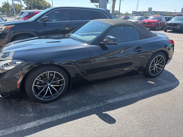 Used 2020 BMW Z4 sDrive30i w/ Convenience Package RWD image 2