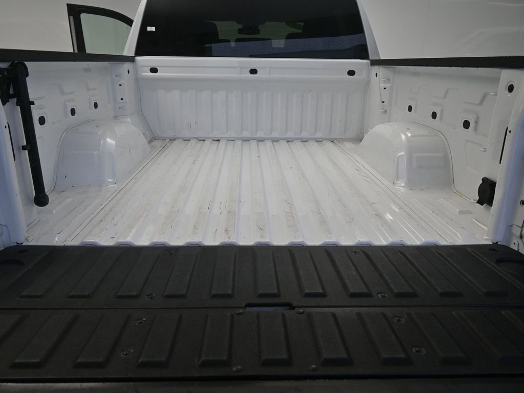 Used 2025 GMC Sierra 1500 SLT image 21