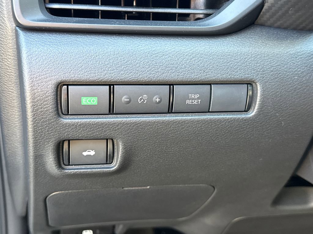 Used 2025 Nissan Sentra S image 20