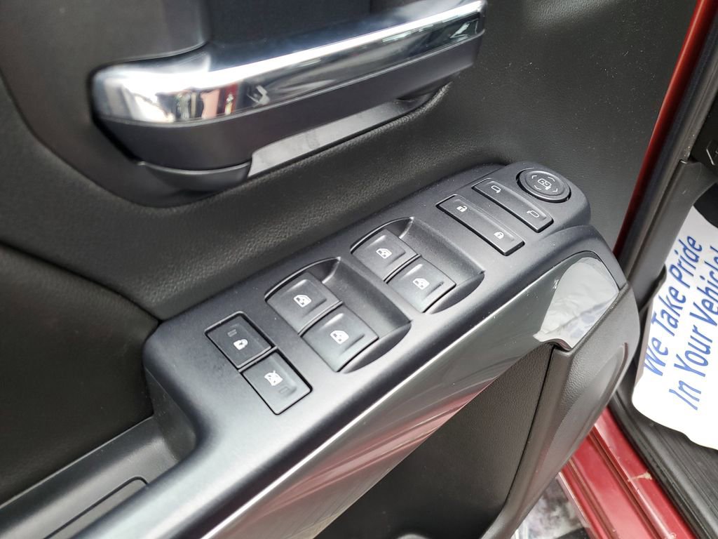 Used 2015 Chevrolet Silverado 1500 LT w/ All Star Edition AWD/4WD image 26