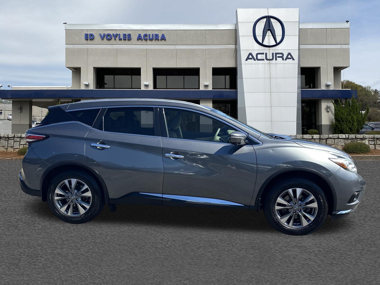 Used 2015 Nissan Murano SL w/ SL Technology Package FWD image 4