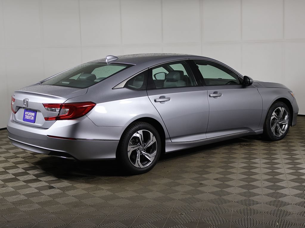 Used 2020 Honda Accord EX image 10