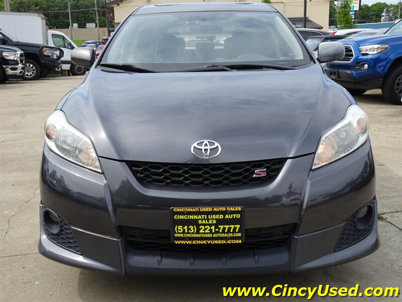 Used 2010 Toyota Matrix S FWD image 2