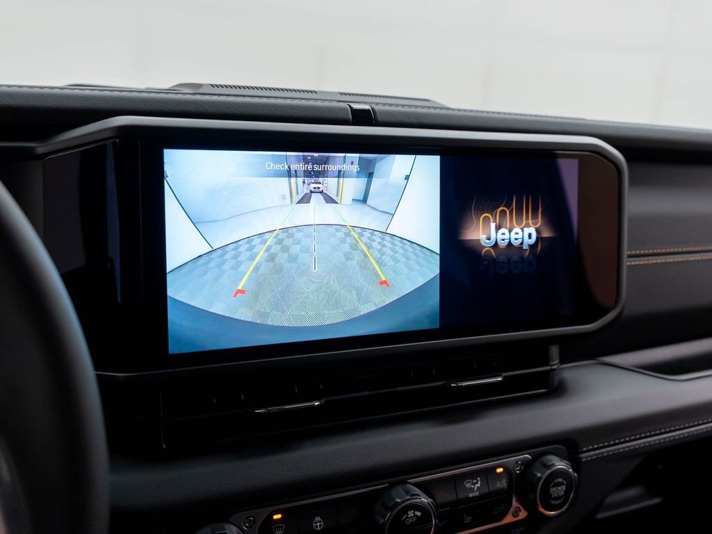 Used 2024 Jeep Wrangler Sahara w/ Safety Group image 22