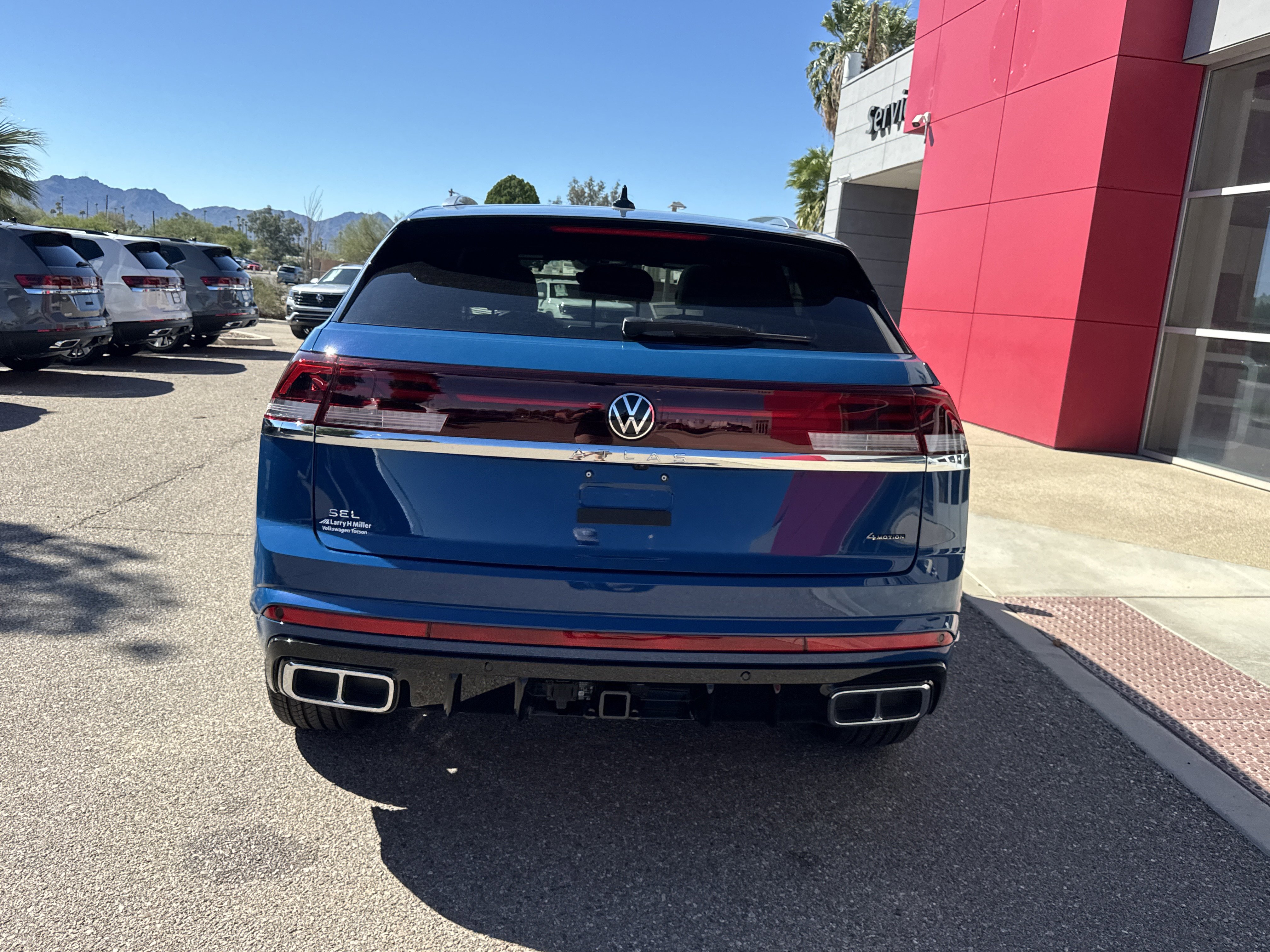 New 2026 Volkswagen Atlas Cross Sport SEL Premium R-Line image 5
