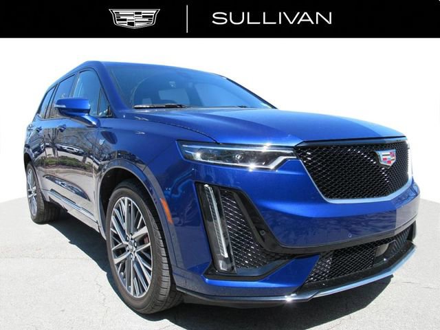 Certified 2024 Cadillac XT6 Sport w/ Platinum Package image 3